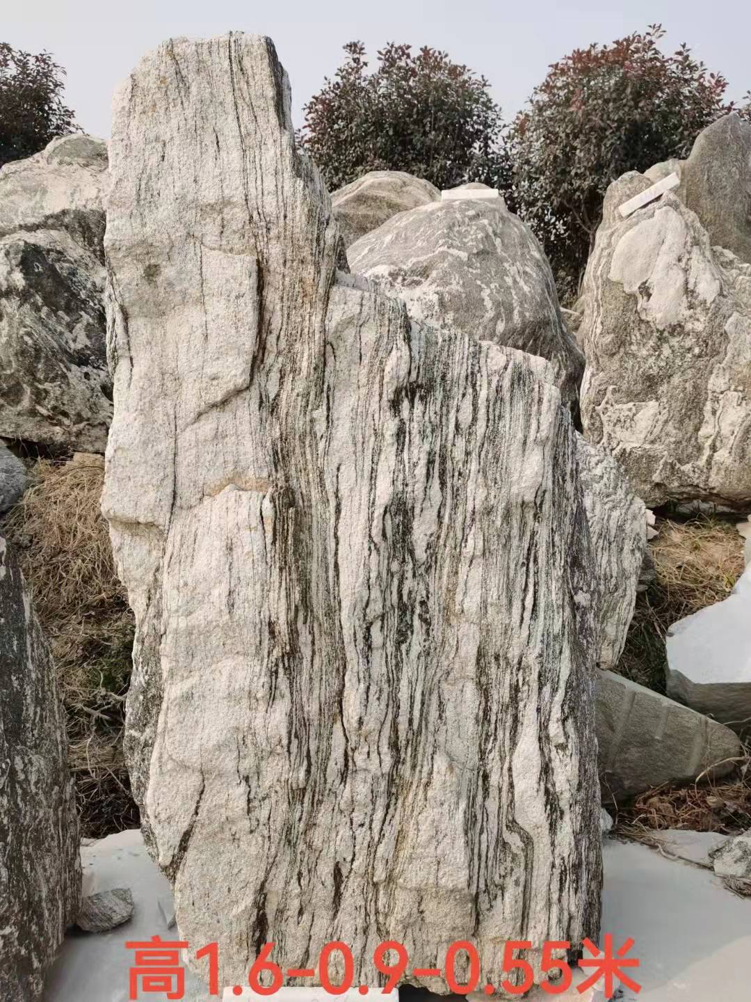 小型泰山石廠家現(xiàn)貨